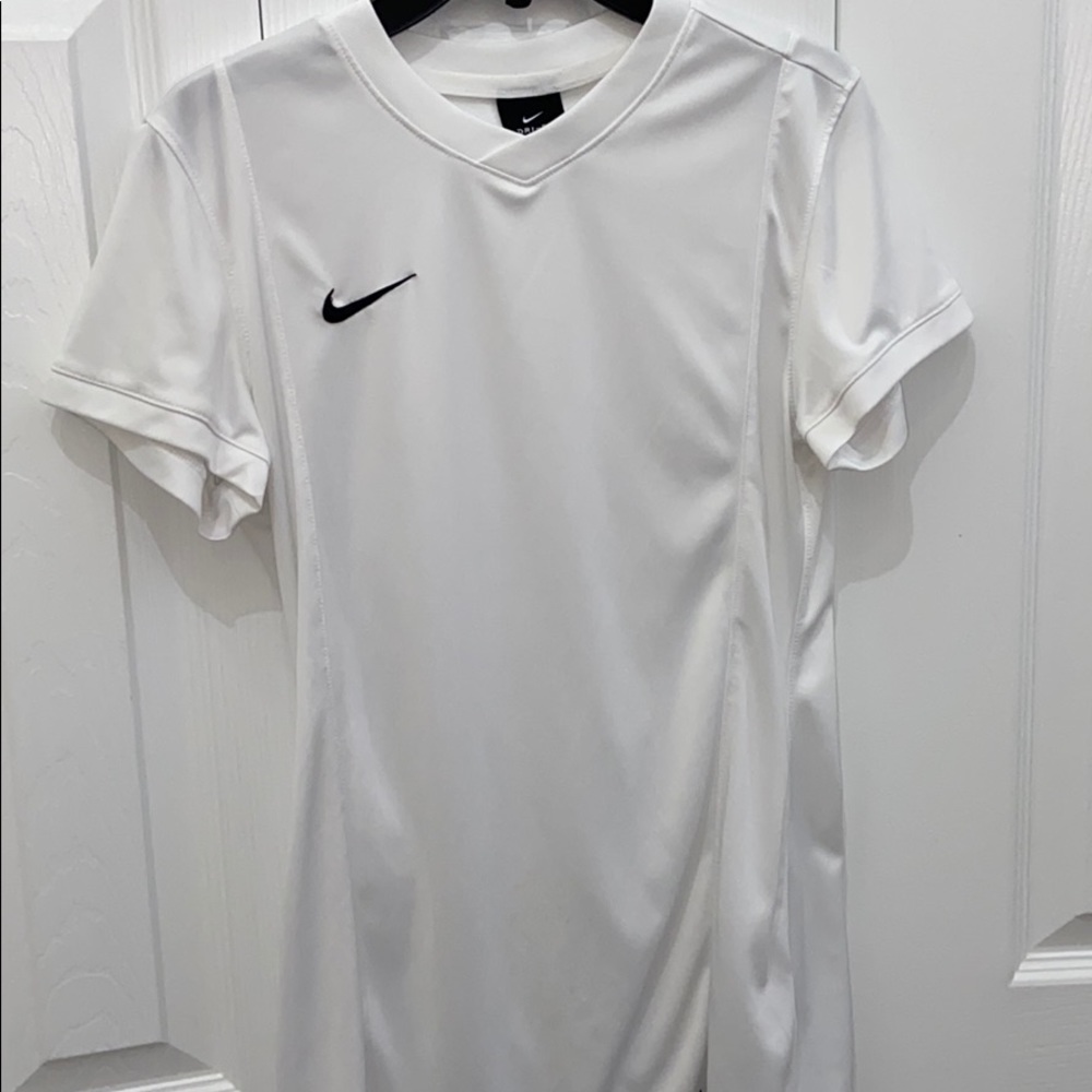 nike v neck dri-fit t shirt